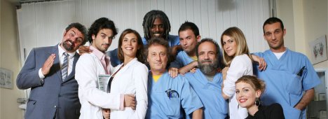 Medici Miei: la sitcom targata Mediaset con Enzo Iacchetti e Giobbe Covatta